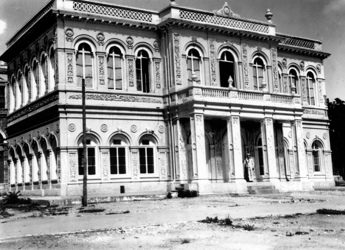 d8cbbf06-e006-461c-b411-167c8491830e