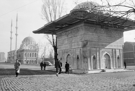 eb79f095-79cf-4609-893c-32de9cc42a73