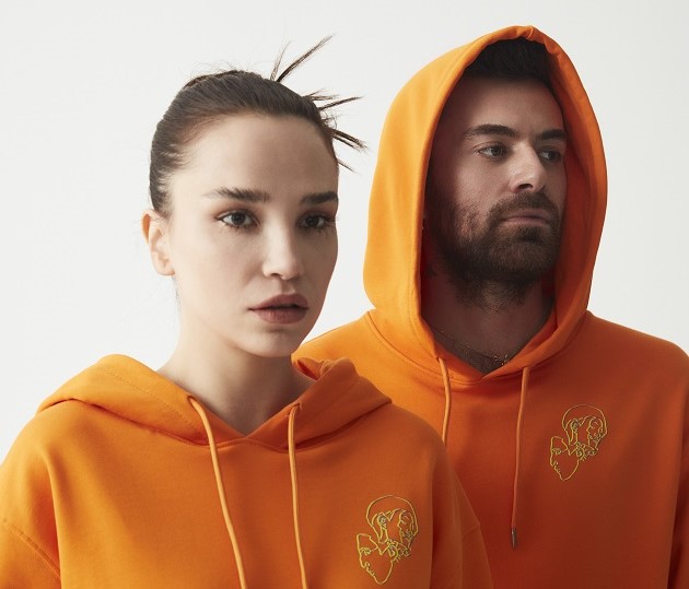 sweatshirt design market