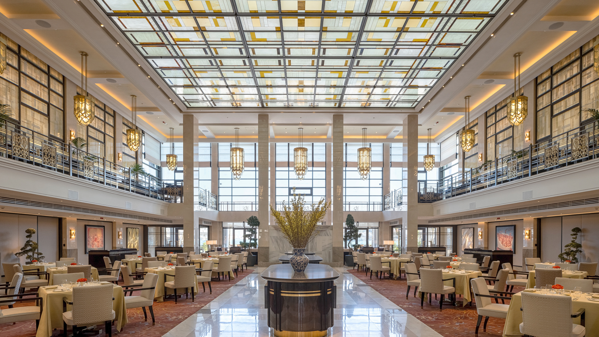 The Peninsula Hotels, currently located in only 12 prestigious locations around the world, has been opened in Galataport Istanbul. peninsula4