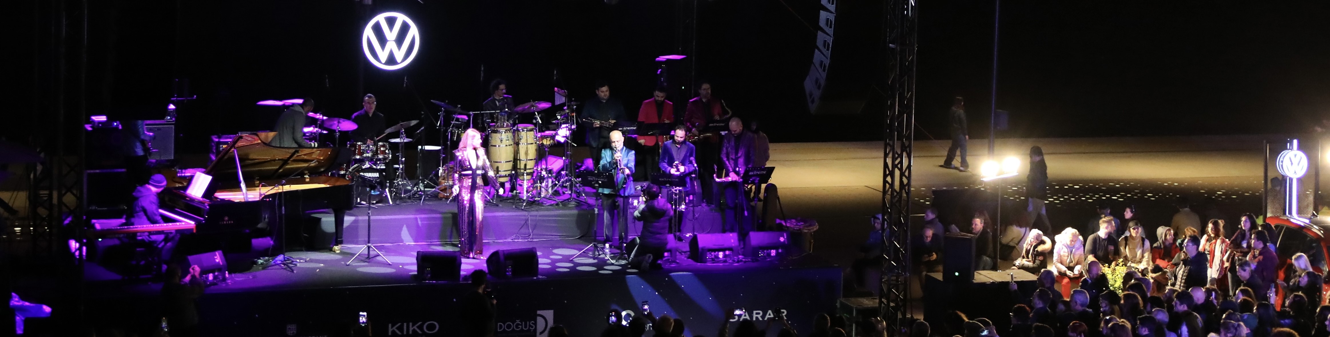 International Jazz Day, celebrated every year on April 30th, honors the universal impact and unifying power of jazz music. This year, Doğuş Square is hosting a vibrant jazz program to mark the occasion. resim jazz eng