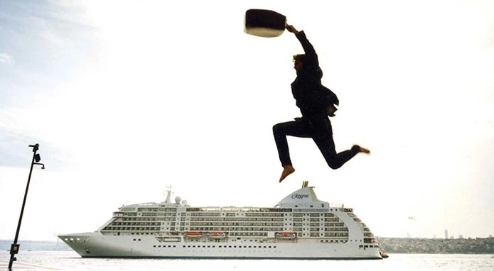 cruise ship