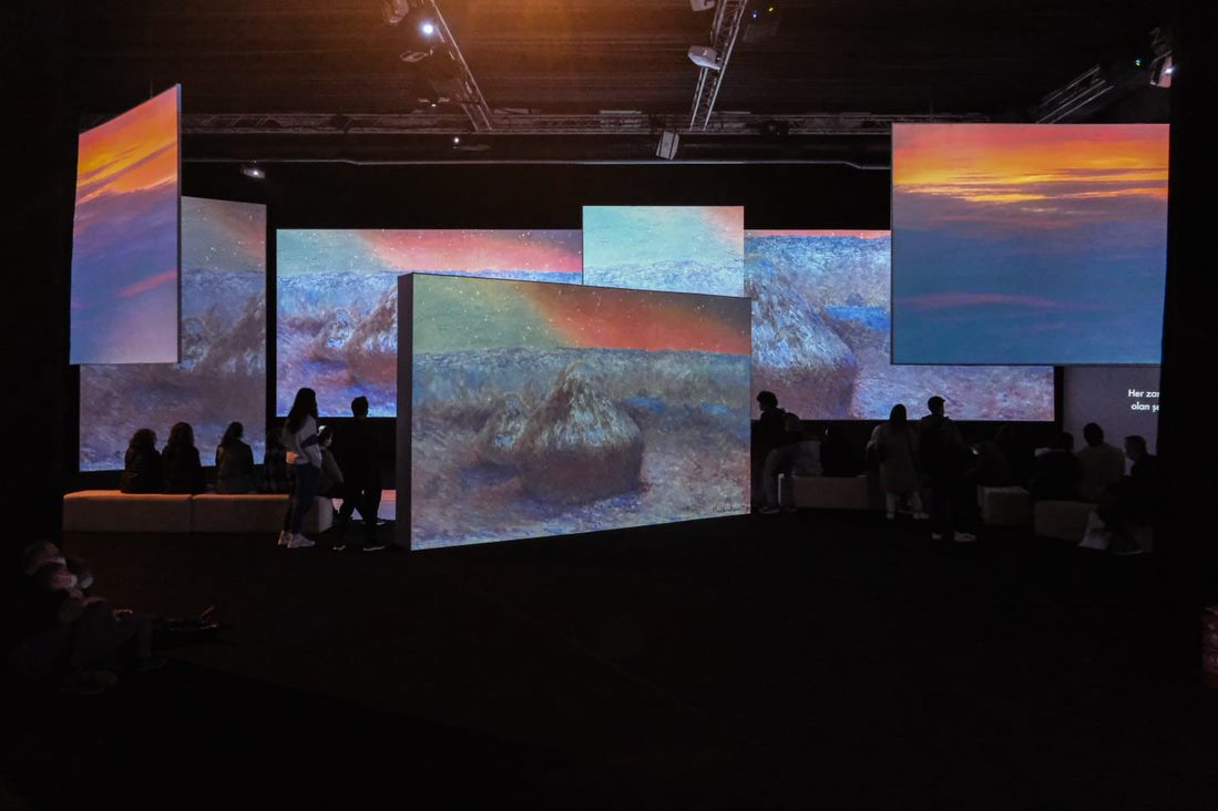 Galataport_Istanbul_Monet_Exhibition