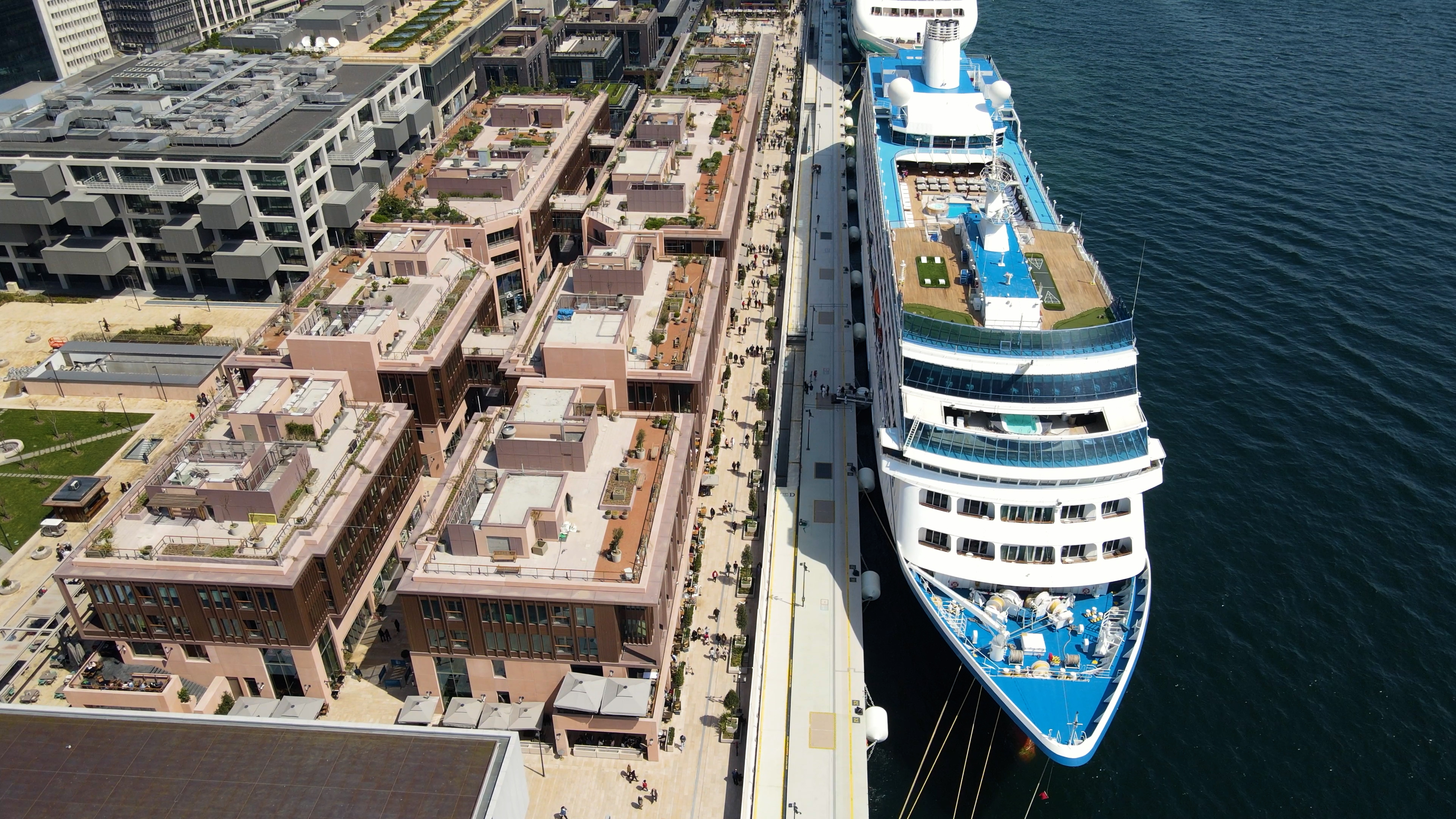 galataport_istanbul_pier