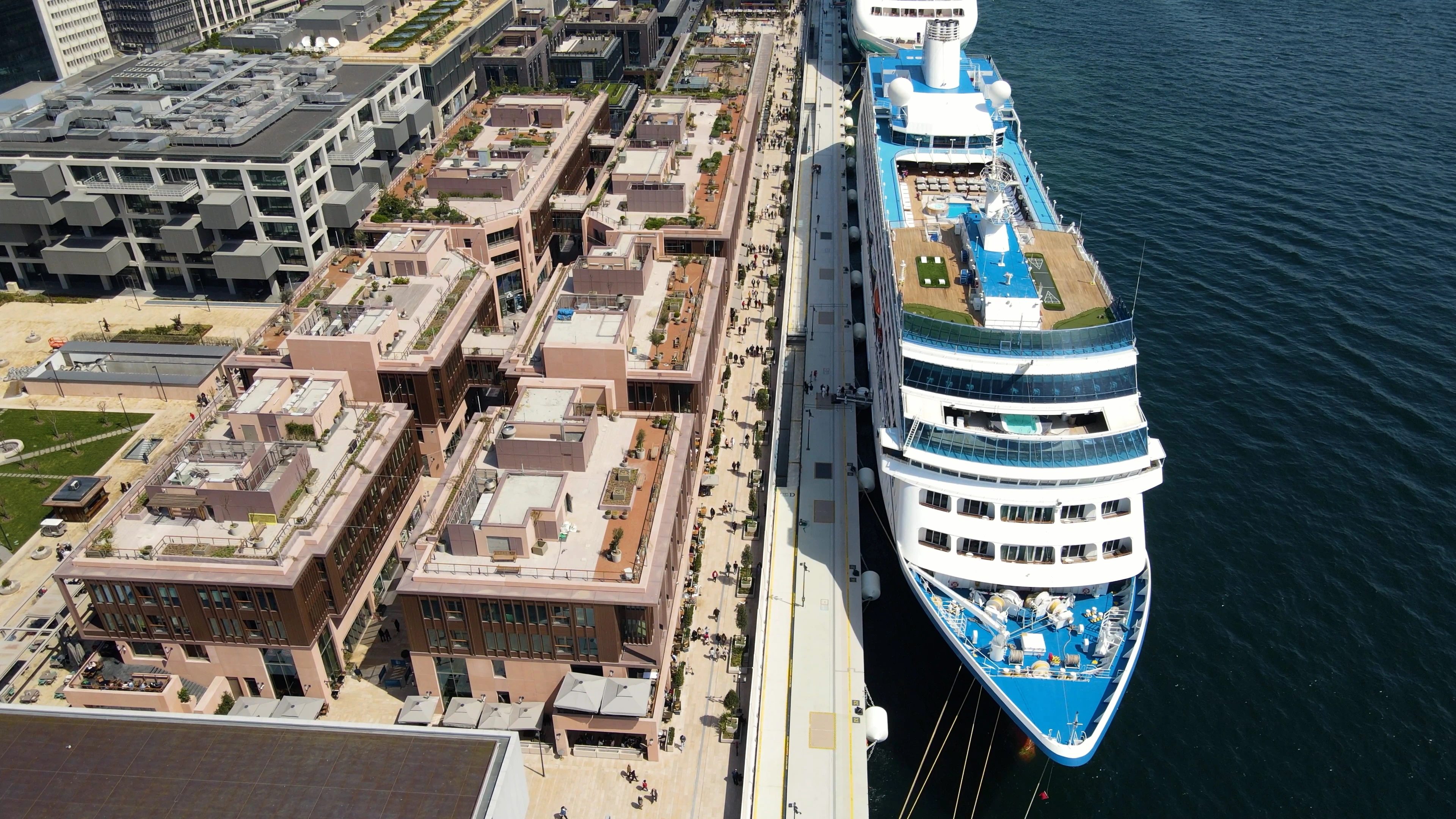 galataport_istanbul_pier