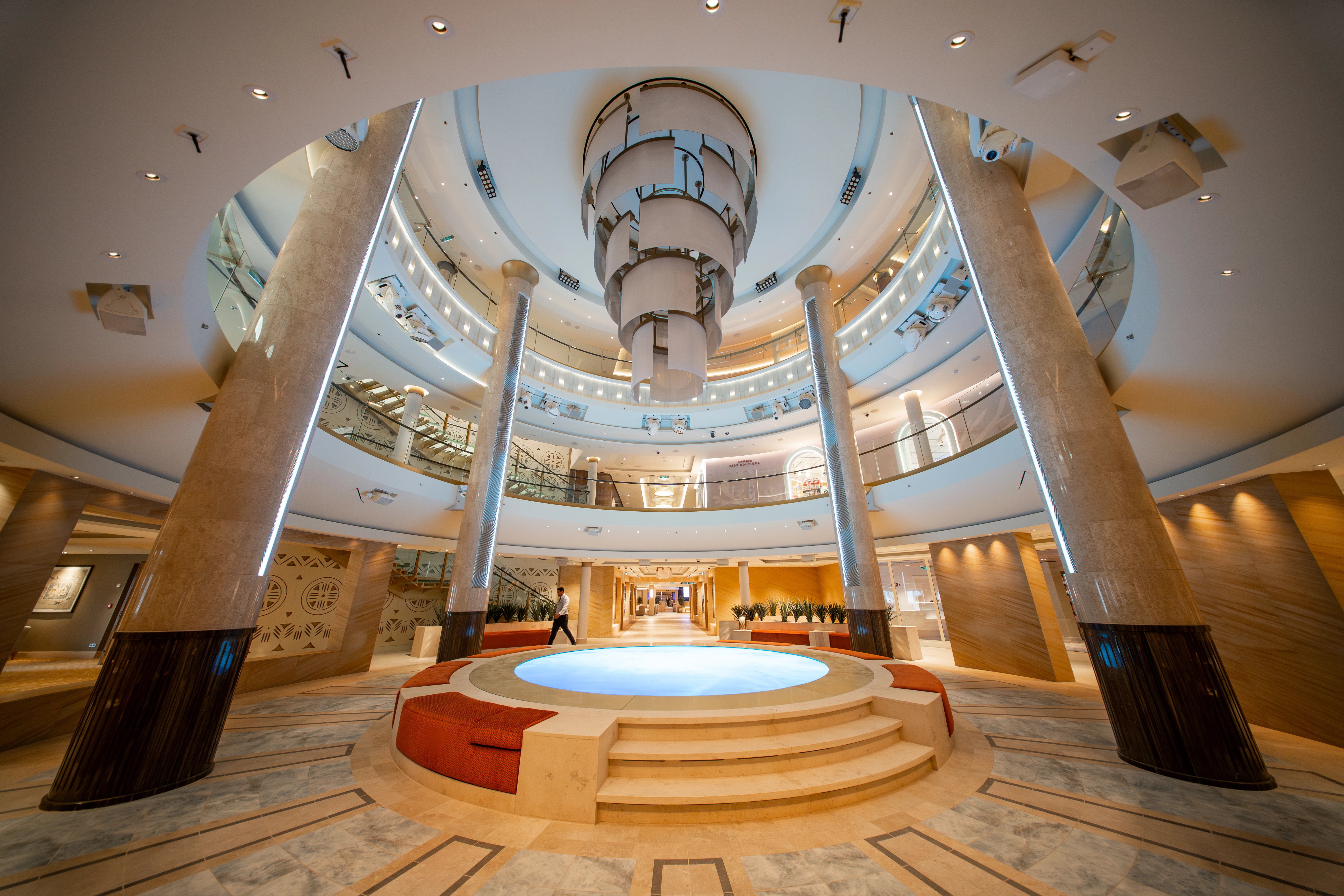 Aroya_Atrium